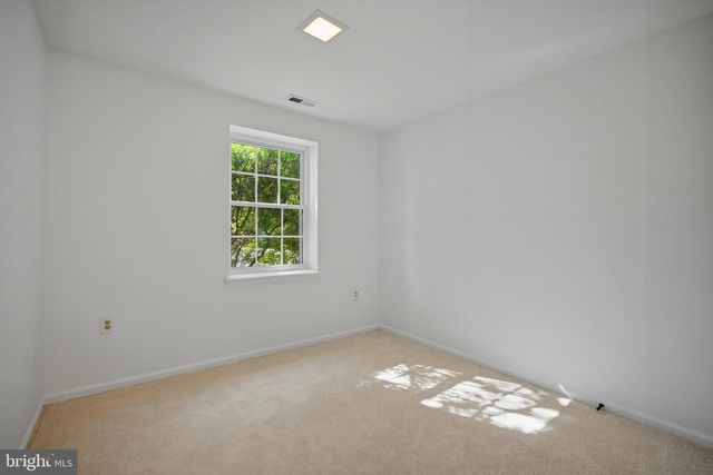 11989 POINT LONGSTREET WAY, Woodbridge, VA 22192