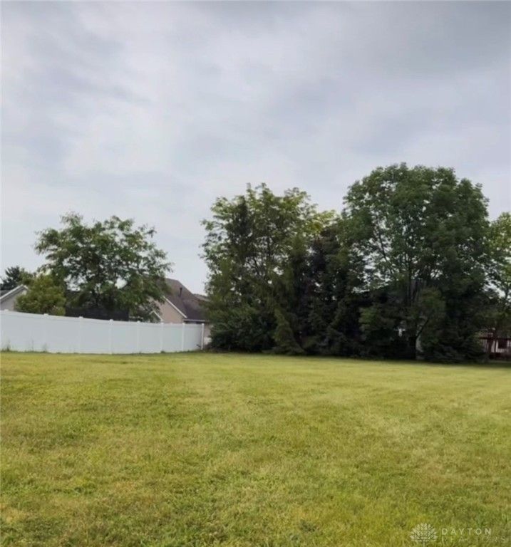 1204 sizemore, Jackson Twp, OH 45345