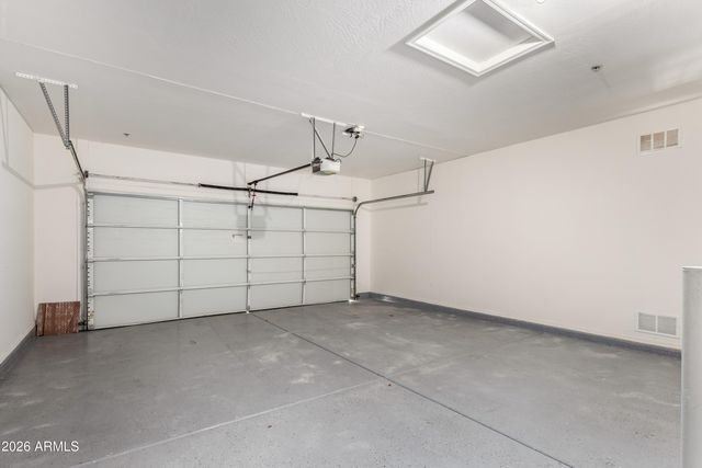 13231 W CREOSOTE Drive, Peoria, AZ 85383