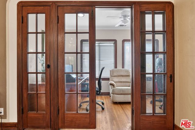 5300 Chesley Avenue, Los Angeles, CA 90043