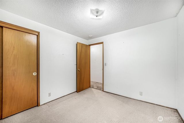 11704 92nd Avenue E, Puyallup, WA 98373