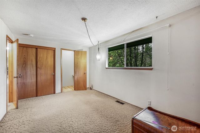 11704 92nd Avenue E, Puyallup, WA 98373