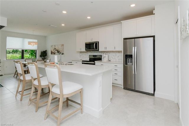 5682 Mayflower WAY 806, Ave Maria, FL 34142