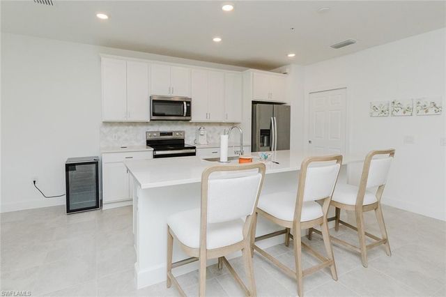 5682 Mayflower WAY 806, Ave Maria, FL 34142