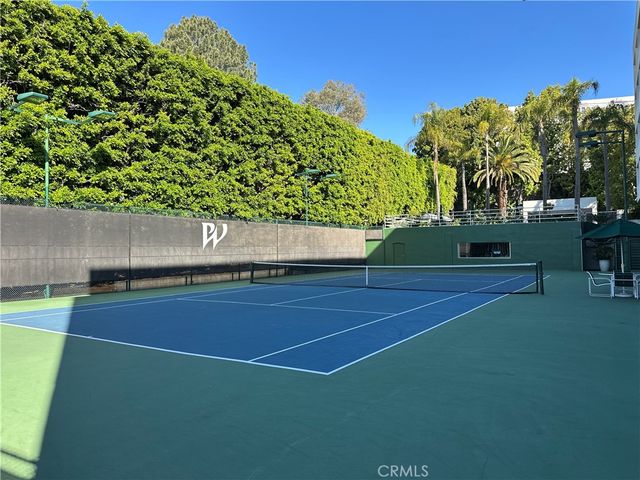 1131 Alta Loma Road 232, West Hollywood, CA 90069