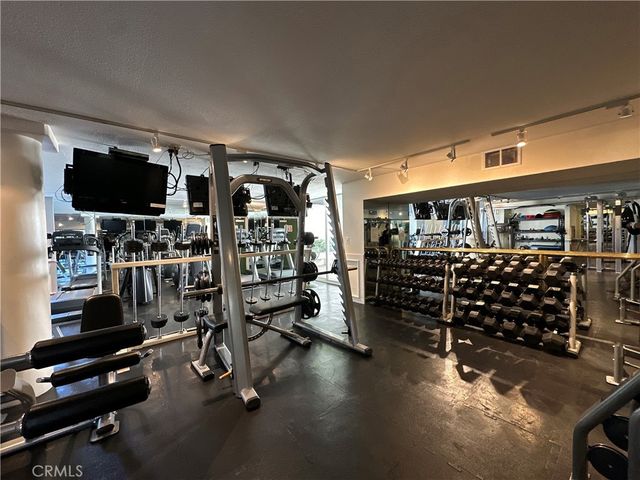 1131 Alta Loma Road 232, West Hollywood, CA 90069