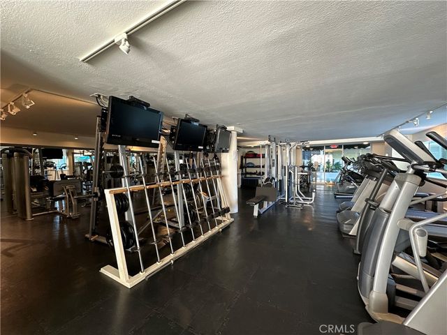 1131 Alta Loma Road 232, West Hollywood, CA 90069
