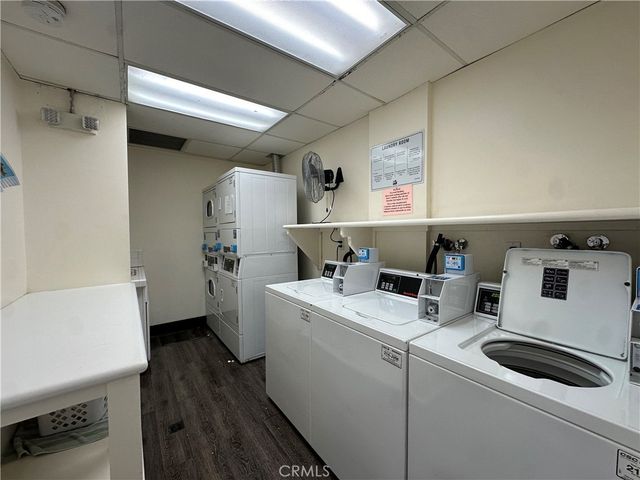 1131 Alta Loma Road 232, West Hollywood, CA 90069