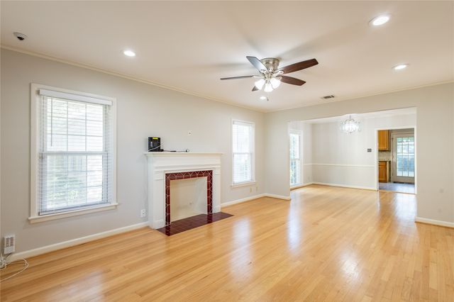 6165 Ravendale Lane, Dallas, TX 75214