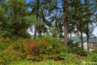 21912 Promontory Court SE, Yelm, WA 98597