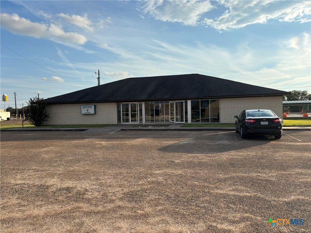 109 Teakwood Drive A, Victoria, TX 77901