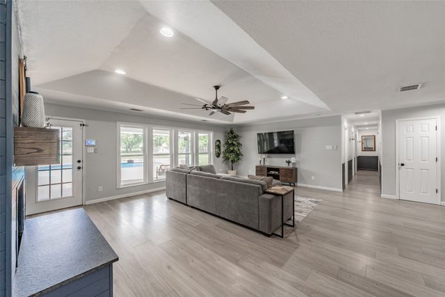 224 Bob White Trail, Burleson, TX 76028