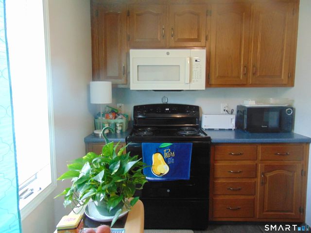 882 North Colony Road 31, Meriden, CT 06450