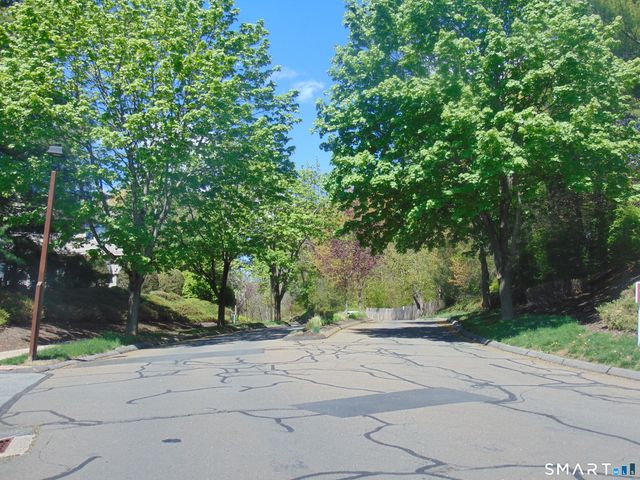 882 North Colony Road 31, Meriden, CT 06450