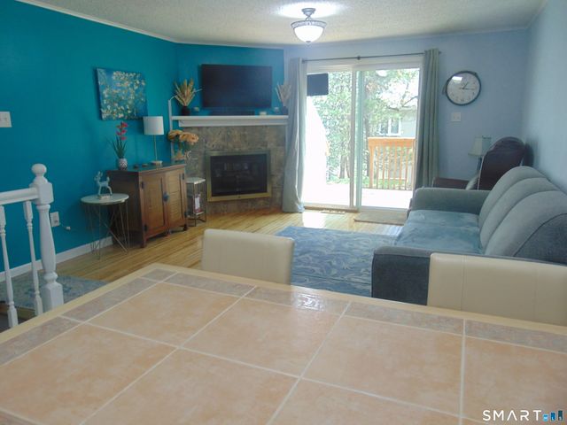 882 North Colony Road 31, Meriden, CT 06450