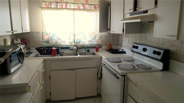 1671 NW 154th Street, Miami Gardens, FL 33054