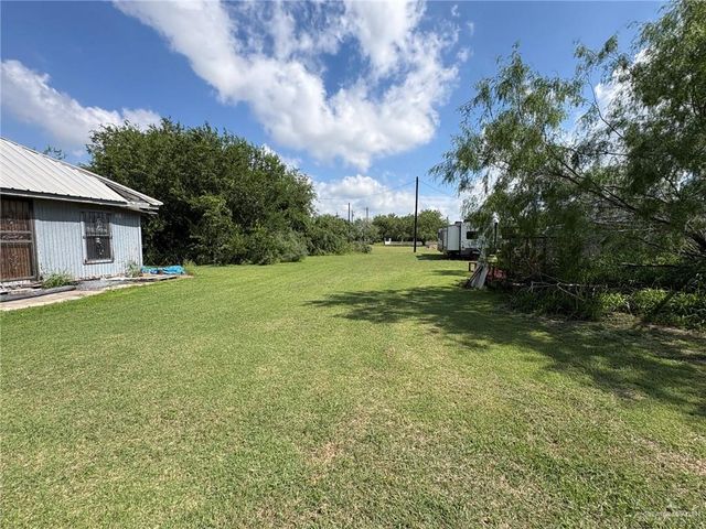 7706 E Curry Road, Edinburg, TX 78542