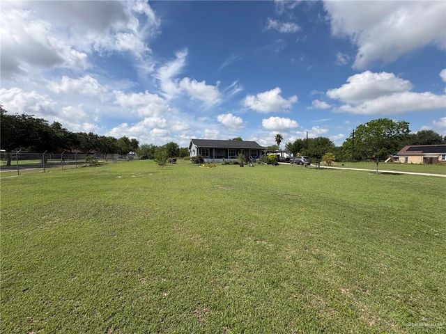 7706 E Curry Road, Edinburg, TX 78542