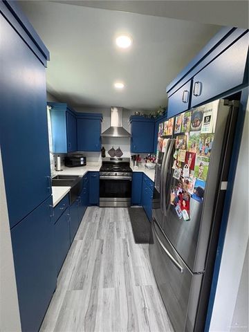 7706 E Curry Road, Edinburg, TX 78542