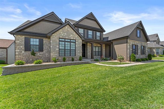 16936 Lake Meadow, Chesterfield, MO 63005
