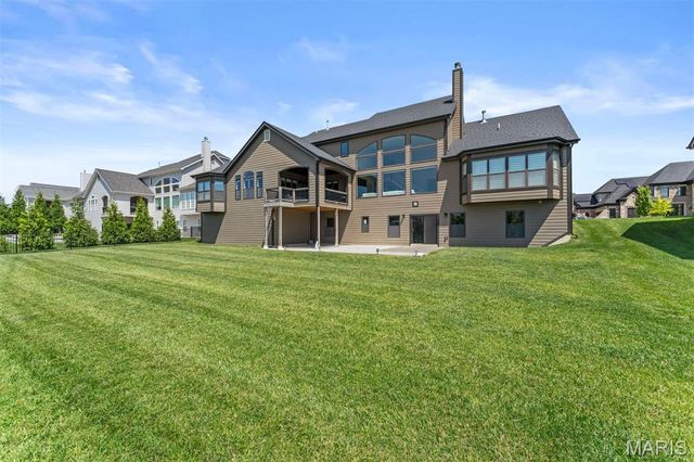 16936 Lake Meadow, Chesterfield, MO 63005