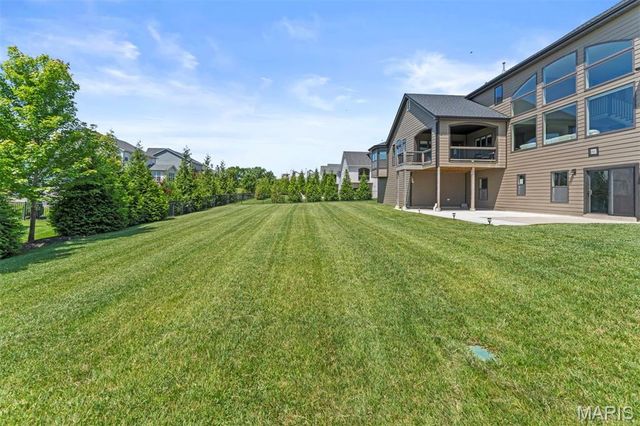 16936 Lake Meadow, Chesterfield, MO 63005