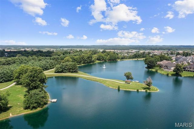 16936 Lake Meadow, Chesterfield, MO 63005
