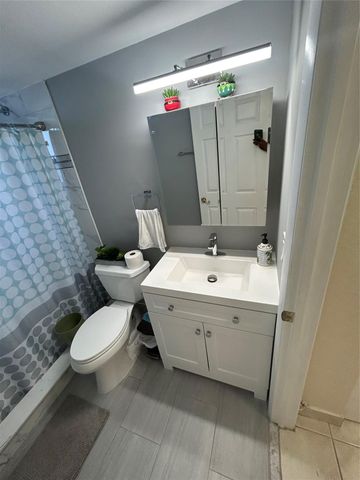 1470 NW 80th Ave 401, Margate, FL 33063