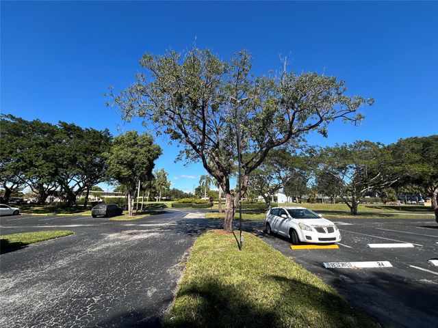 1470 NW 80th Ave 401, Margate, FL 33063