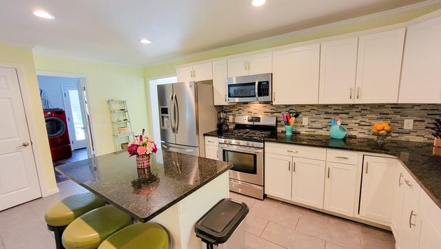 328 Sandy Springs Circle, Walterboro, SC 29488