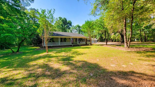 328 Sandy Springs Circle, Walterboro, SC 29488