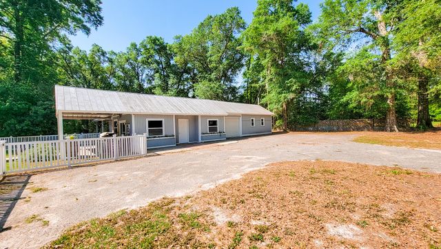 328 Sandy Springs Circle, Walterboro, SC 29488