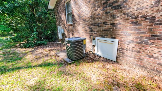 328 Sandy Springs Circle, Walterboro, SC 29488
