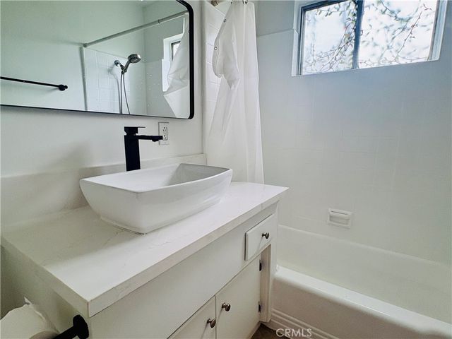 3522 Garden, Los Angeles, CA 90039
