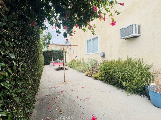 3522 Garden, Los Angeles, CA 90039