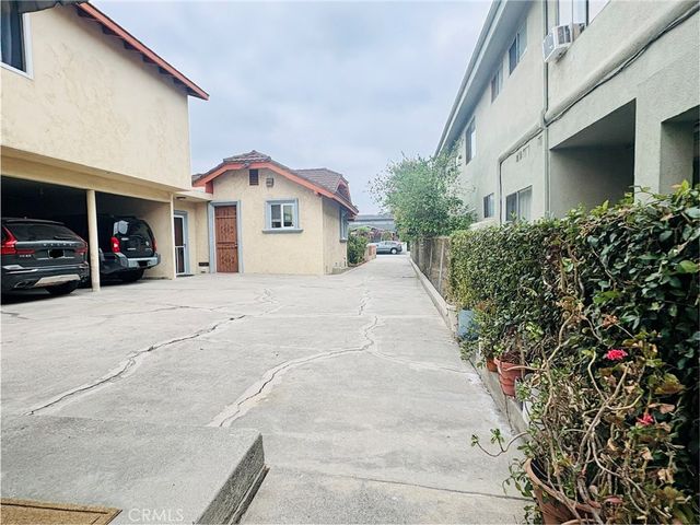 3522 Garden, Los Angeles, CA 90039