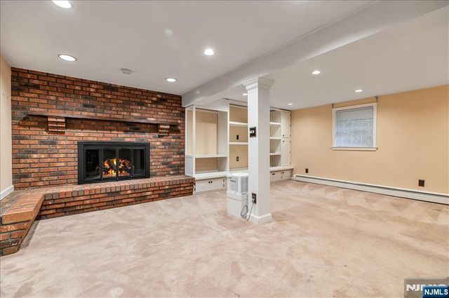 72 Smokey Ridge Road, Ringwood, NJ 07456