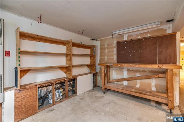 72 Smokey Ridge Road, Ringwood, NJ 07456