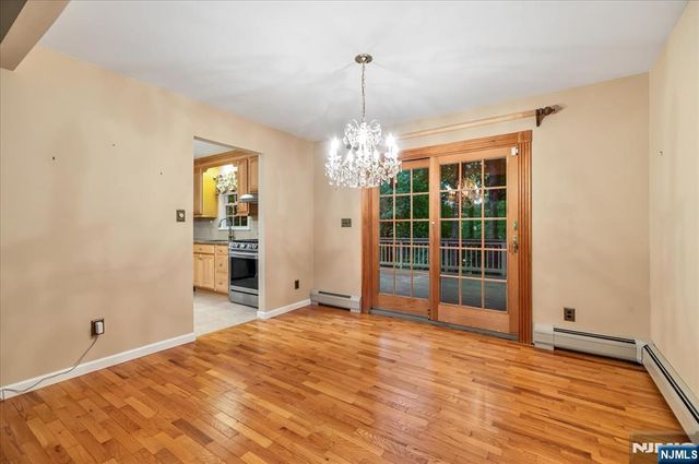 72 Smokey Ridge Road, Ringwood, NJ 07456