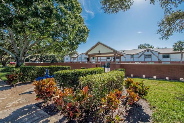 650 PINELLAS POINT DRIVE S 236, St Petersburg, FL 33705