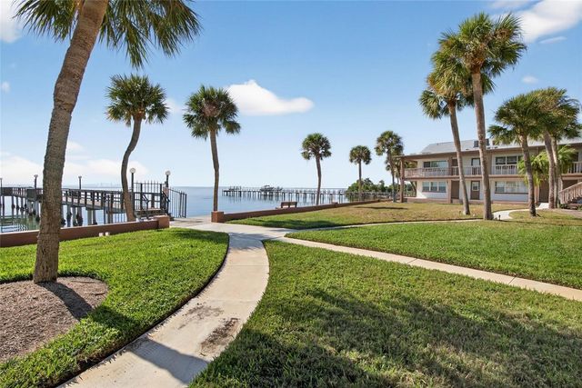 650 PINELLAS POINT DRIVE S 236, St Petersburg, FL 33705