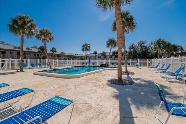650 PINELLAS POINT DRIVE S 236, St Petersburg, FL 33705