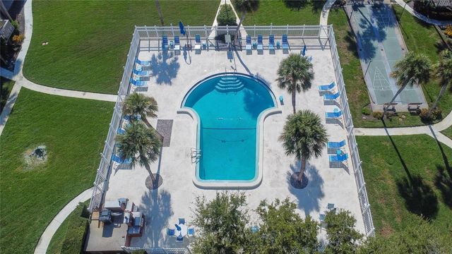 650 PINELLAS POINT DRIVE S 236, St Petersburg, FL 33705