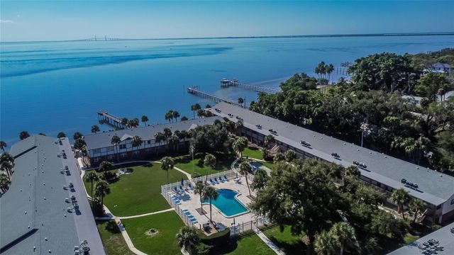 650 PINELLAS POINT DRIVE S 236, St Petersburg, FL 33705