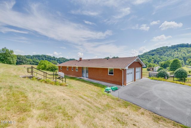 335 Mckenzie Drive, Kingsport, TN 37660