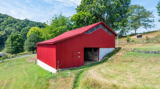 335 Mckenzie Drive, Kingsport, TN 37660