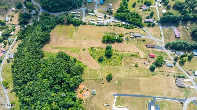 335 Mckenzie Drive, Kingsport, TN 37660