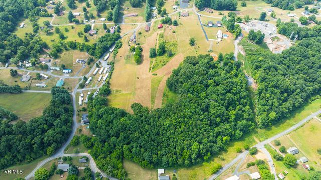 335 Mckenzie Drive, Kingsport, TN 37660