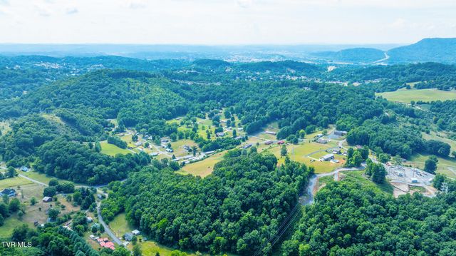 335 Mckenzie Drive, Kingsport, TN 37660