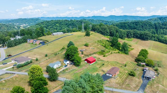 335 Mckenzie Drive, Kingsport, TN 37660